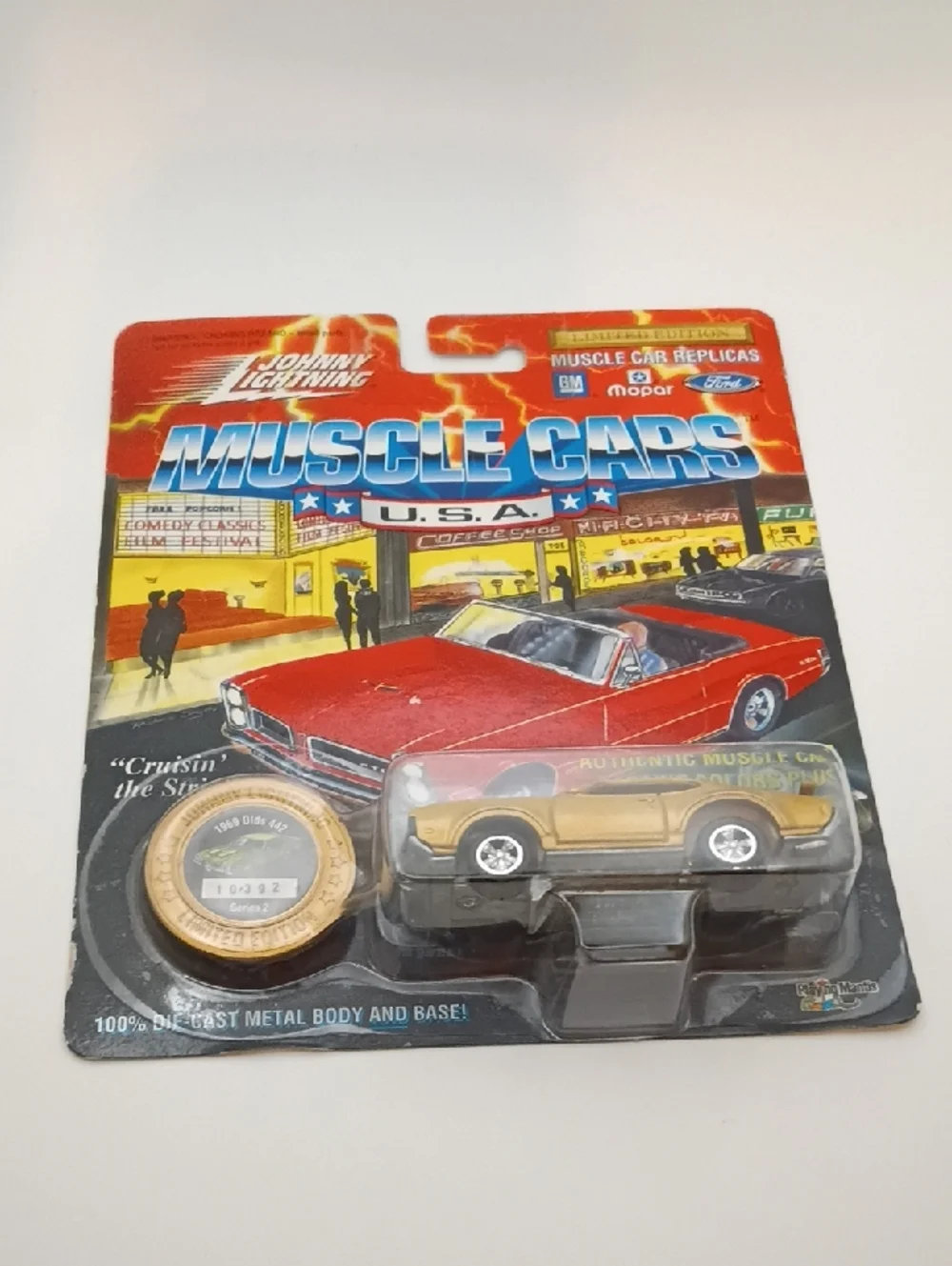1995 Johnny Lightning Muscle Cars USA Series 2 die-cast 1969 Olds 442 In Gold!